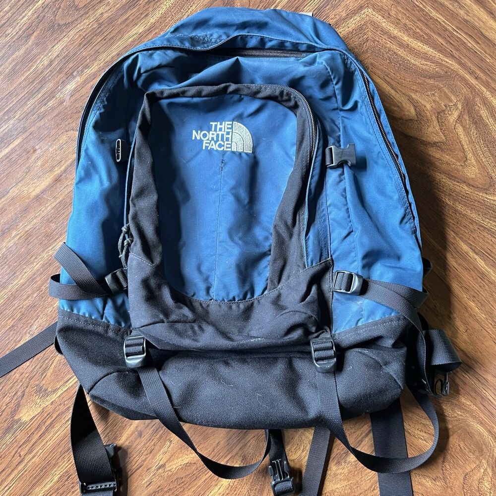 The North Face Hot Shot Backpack Blue Black Travel Hiking School laptop Vtg READ